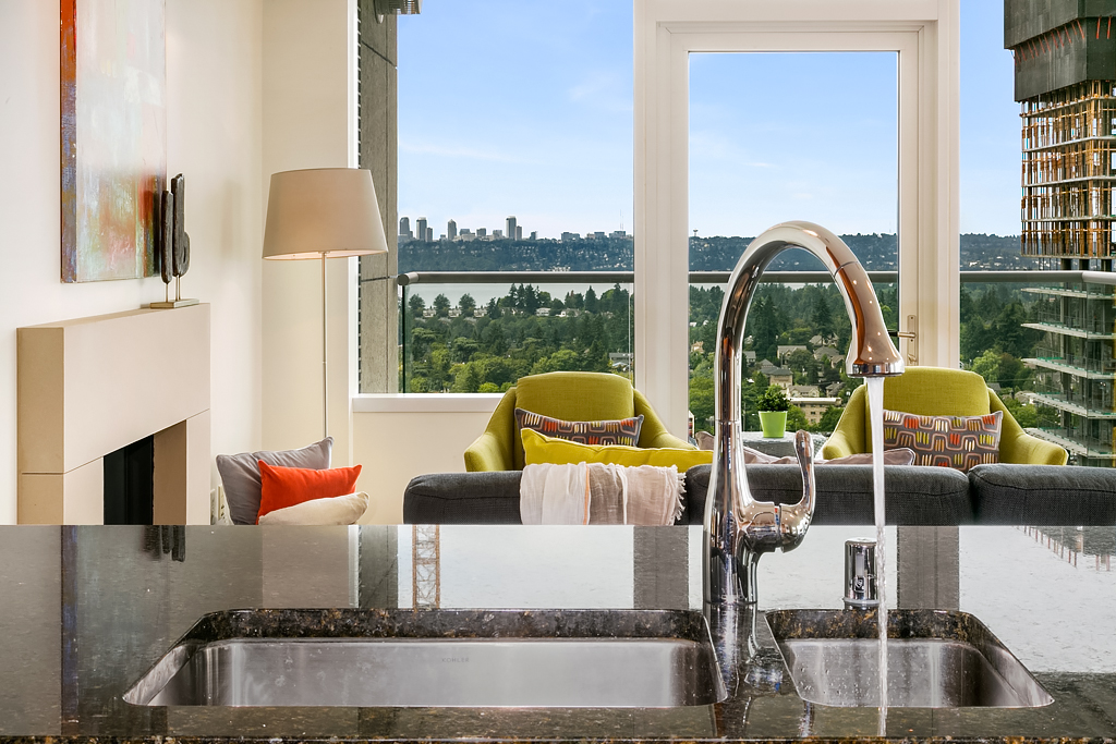 500 106th Ave NE 2801