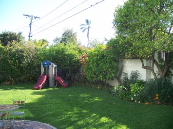 321 N. Highland Avenue