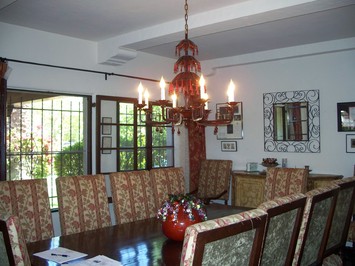 321 N. Highland Avenue