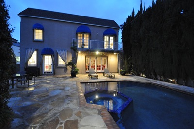 360 N. Poinsettia Pl