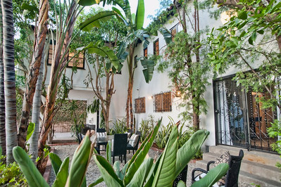 109 N Highland Ave
