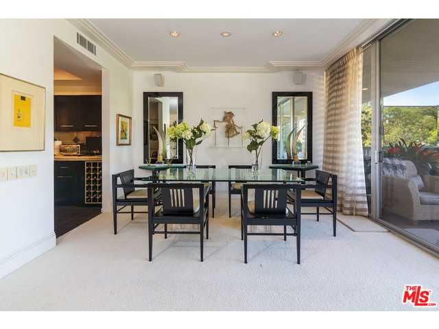 9255 Doheny Rd 703