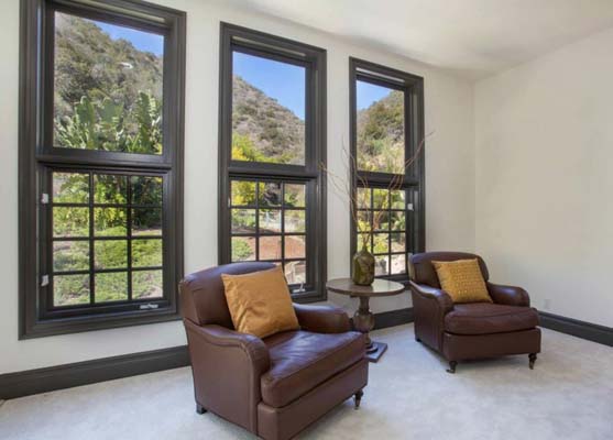 1454 Benedict Canyon