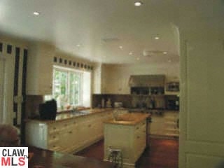 1147 Chantilly Rd