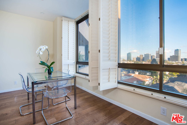 10430 Wilshire 506