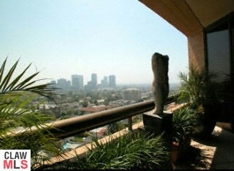 10430 Wilshire Bl 1204