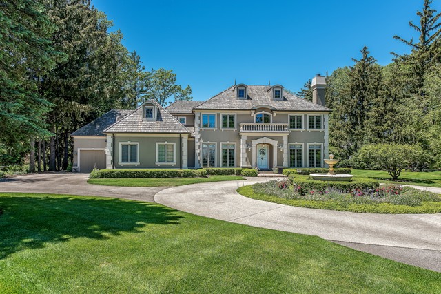 727 Pleasant Lane