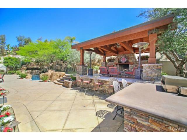 26012 Horseshoe Cr
