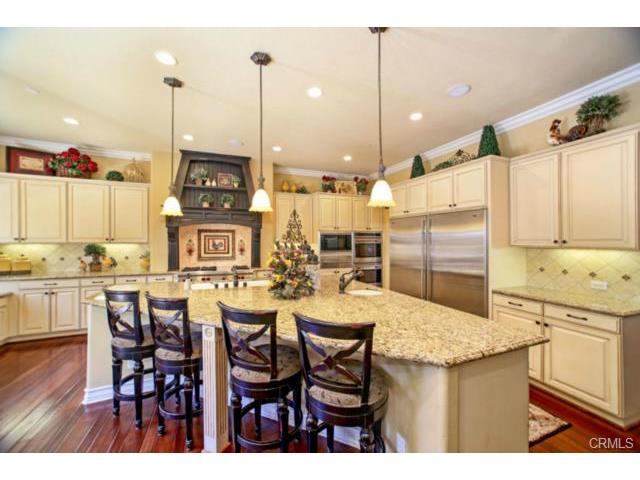 26012 Horseshoe Cr