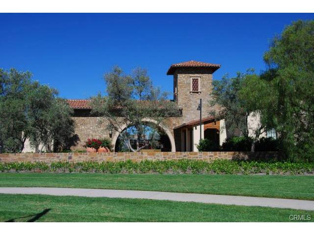 114 Bridle Path