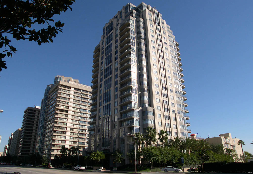 10800 Wilshire Blvd.