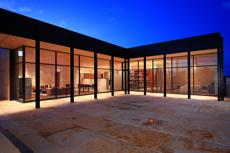 1228 Travis Bluff Way
