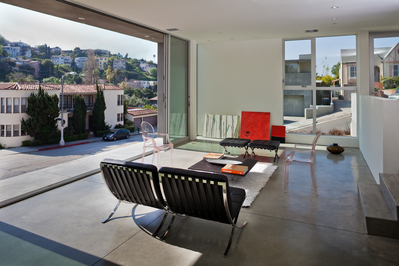 2955 Swan Place