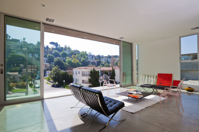 2955 Swan Place