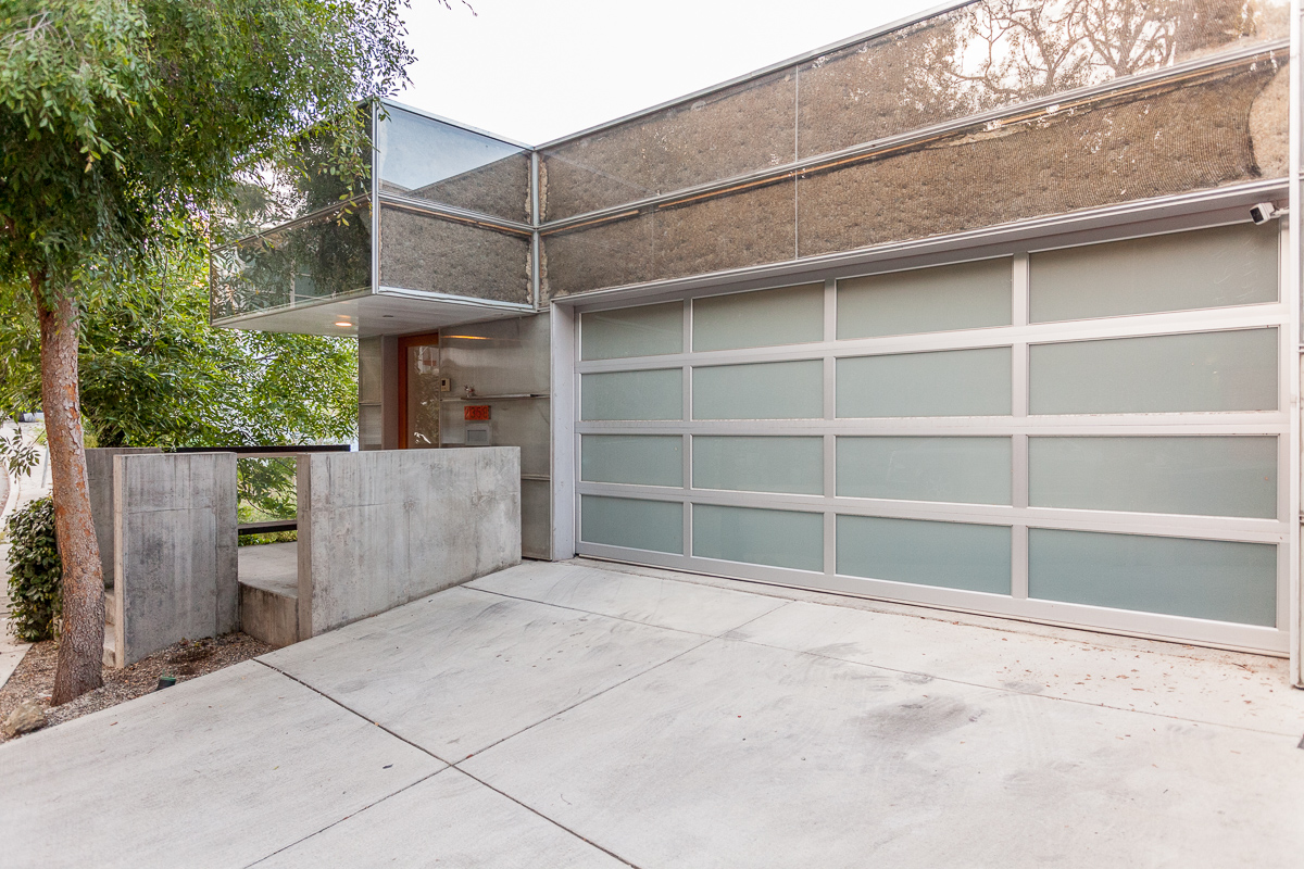 2358 Silver Ridge