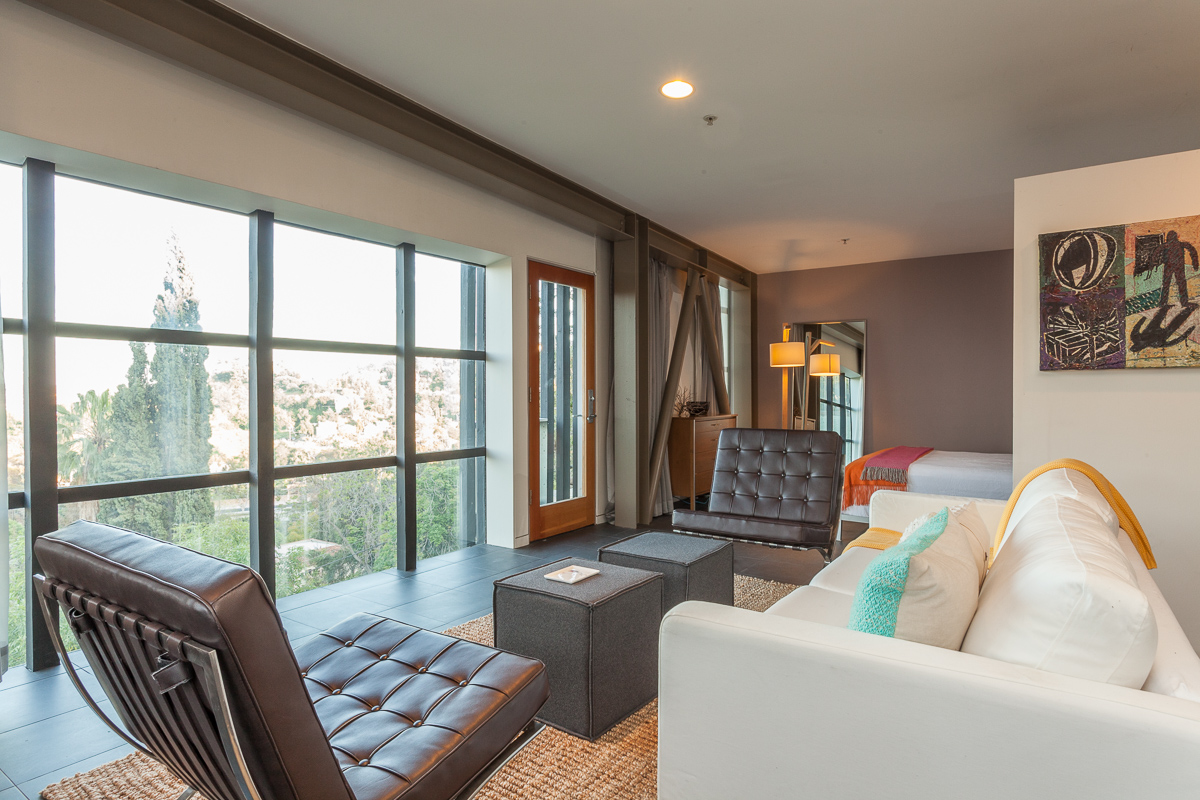 2358 Silver Ridge