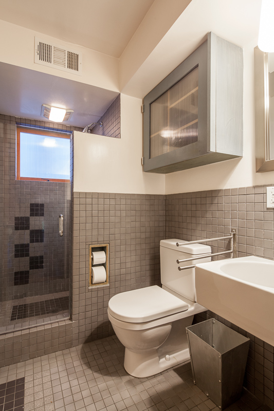 2358 Silver Ridge