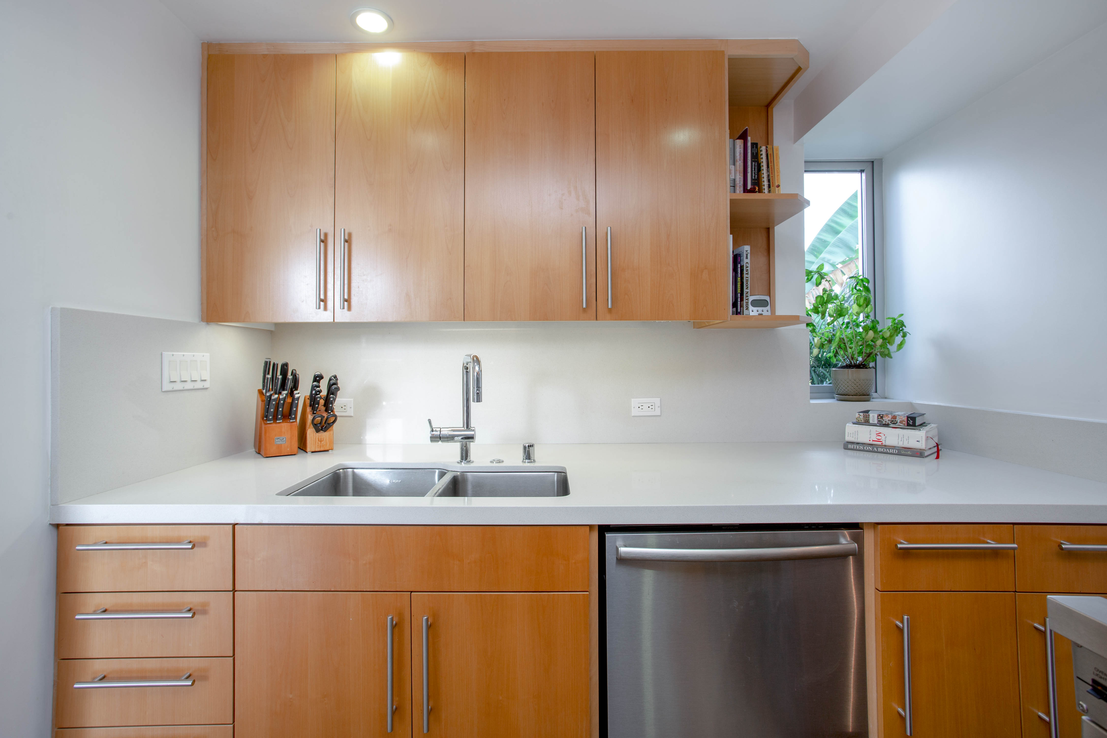 741 Mildred Avenue Unit 4