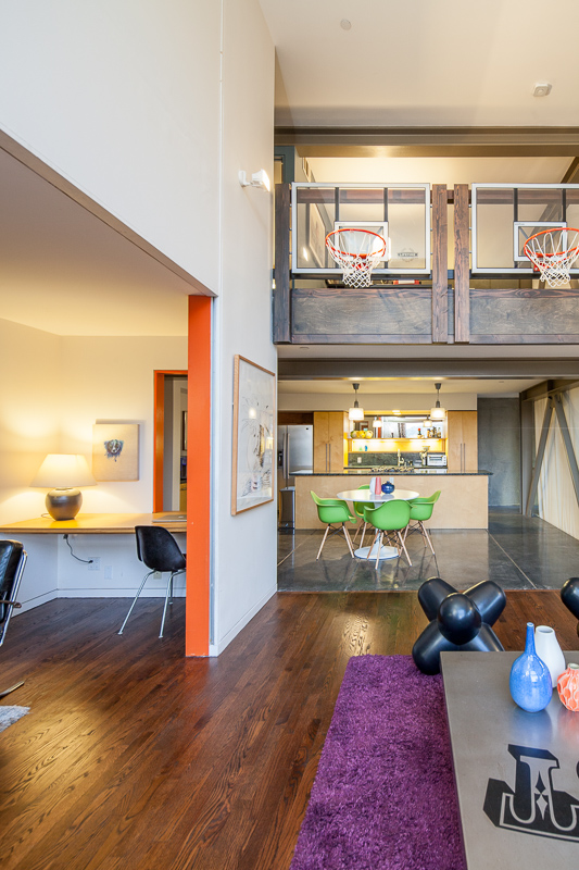 2358 Silver Ridge