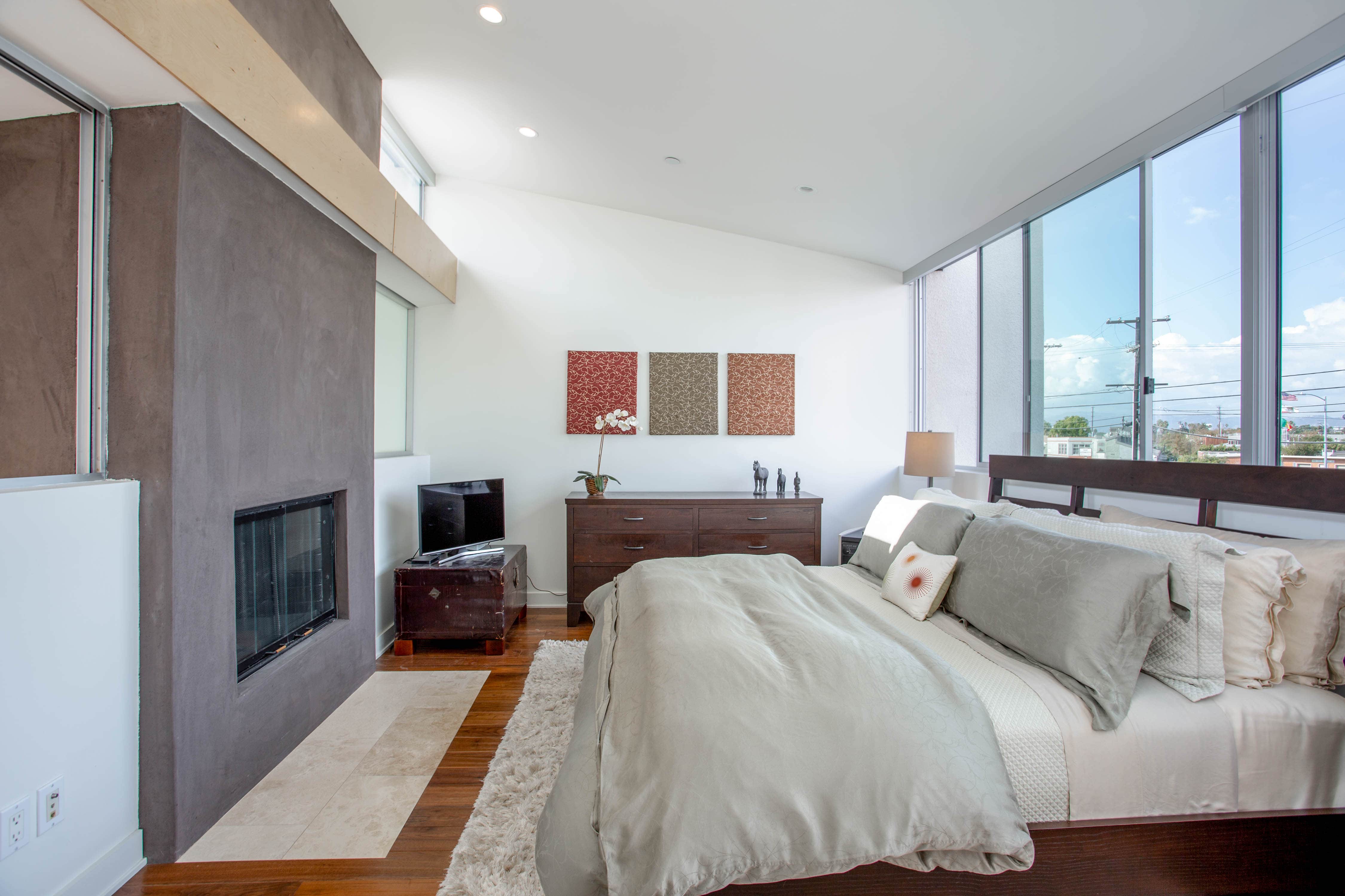 741 Mildred Avenue Unit 4