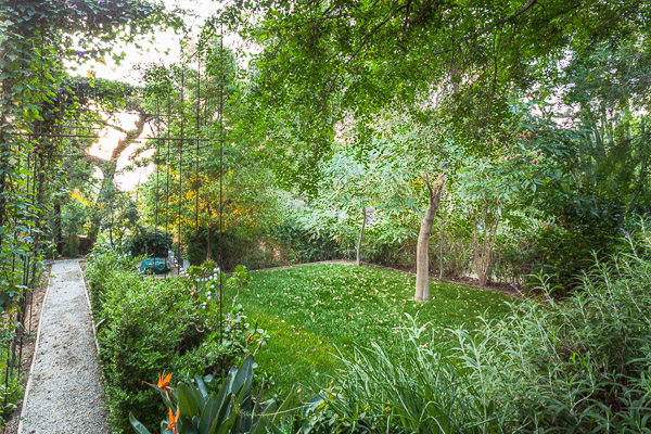 2358 Silver Ridge