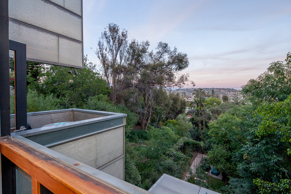 2358 Silver Ridge