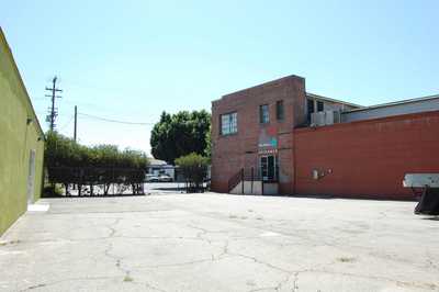 1481 E 4th Street