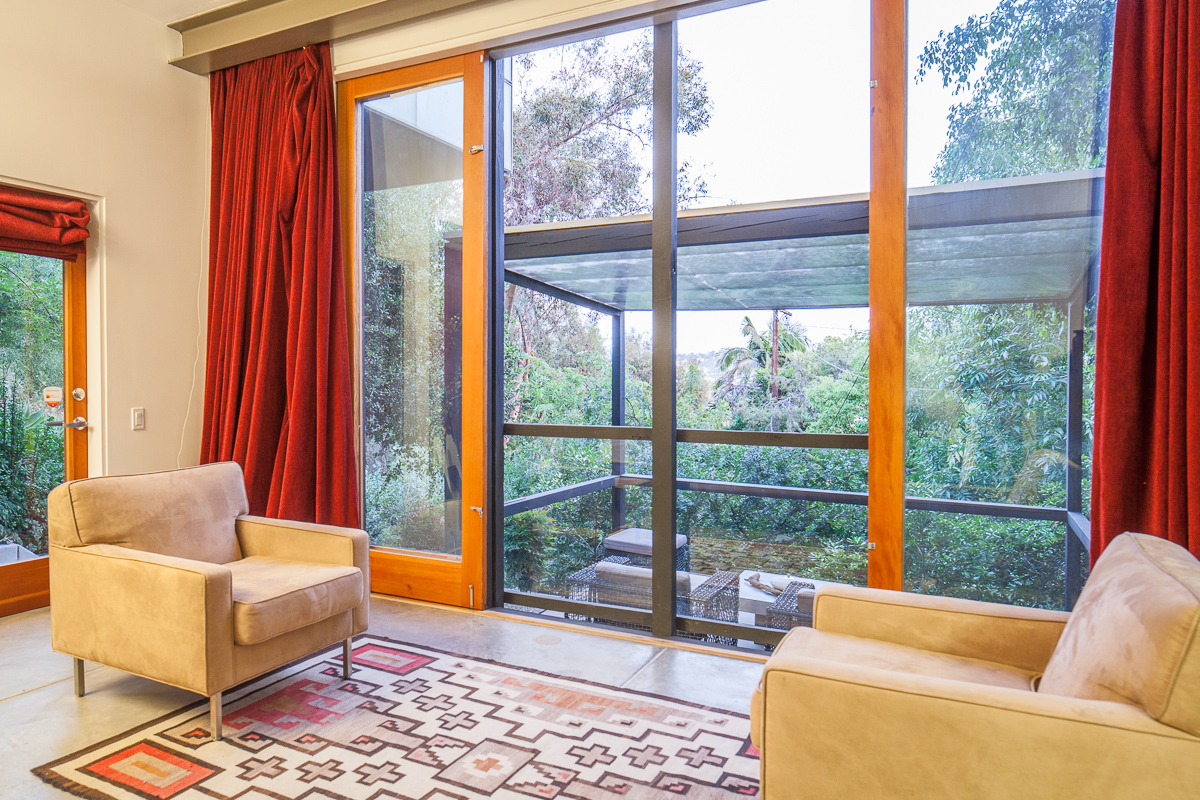 2358 Silver Ridge