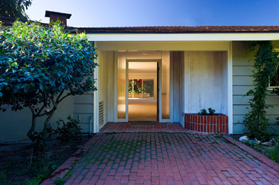 3346 Figueroa Street