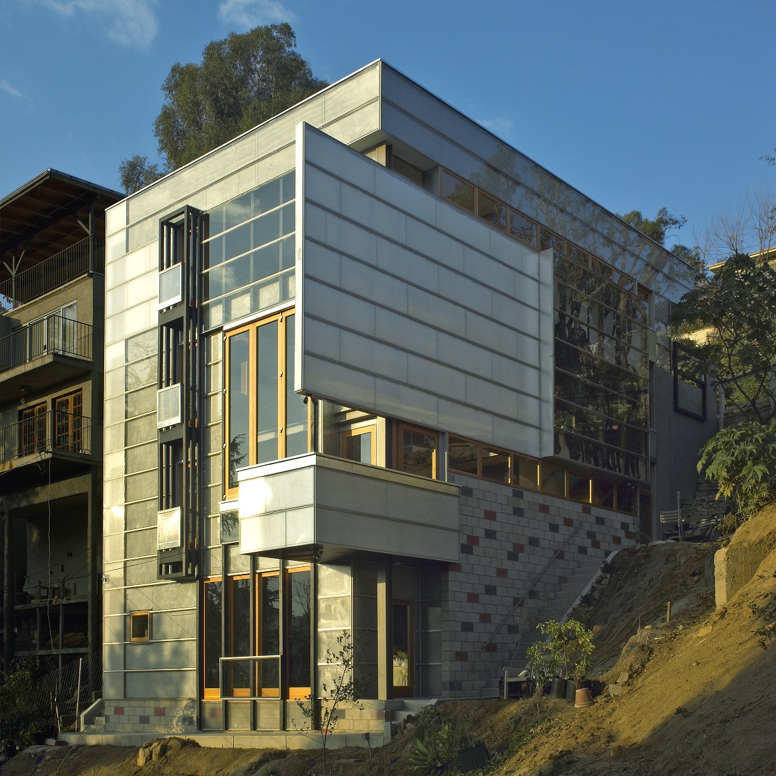 2358 Silver Ridge