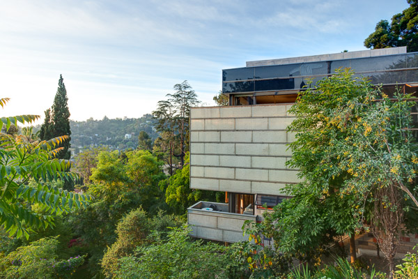 2358 Silver Ridge