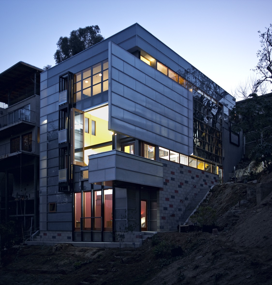 2358 Silver Ridge