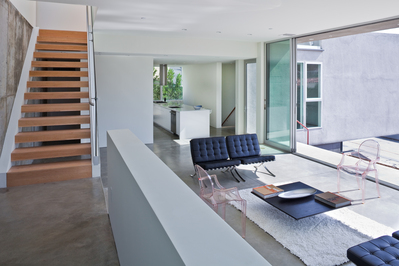 2955 Swan Place