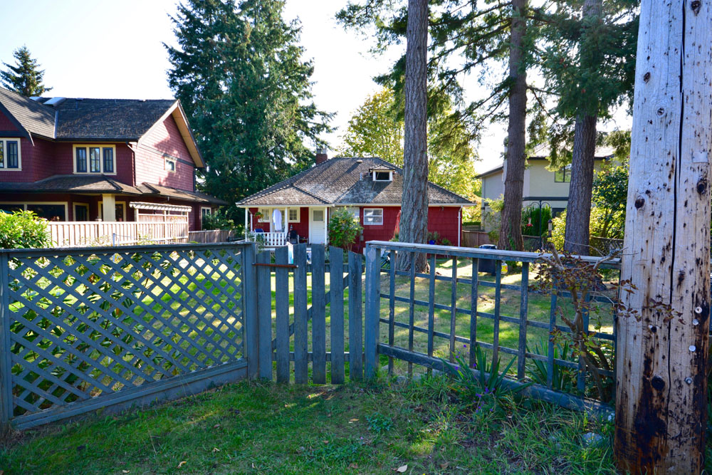 3865 W. 37TH AVENUE