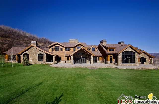 220 W Buttermilk