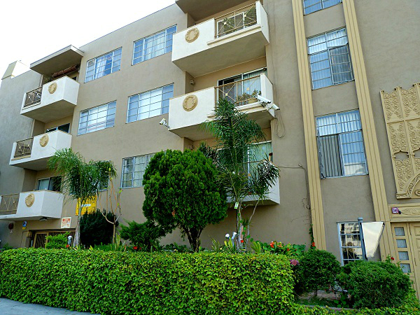 216 S. Occidental Blvd