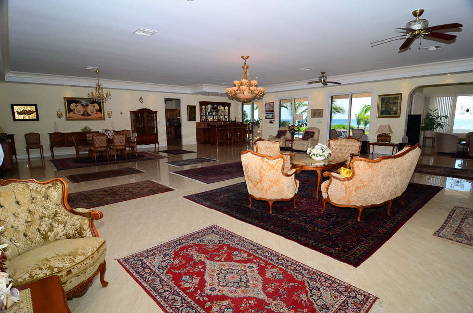 PRINCESS ISLE  BEACHFRONT ESTATE