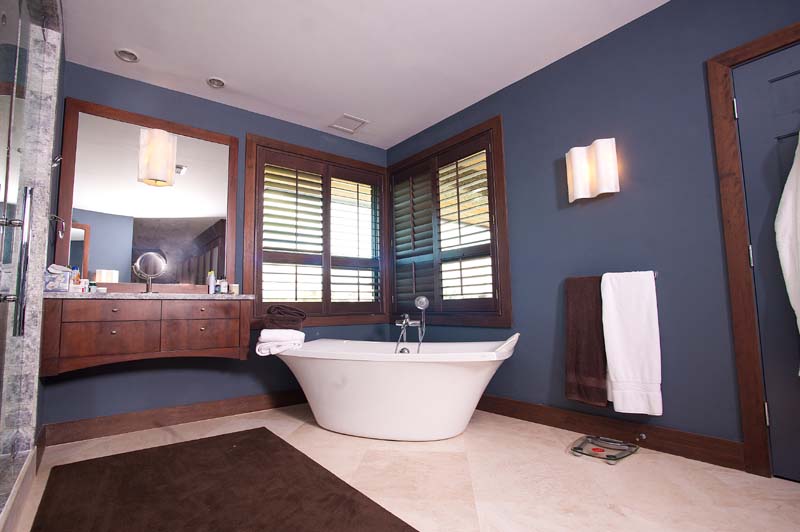 Fortune Bay Canal Home on Grand Bahama Island