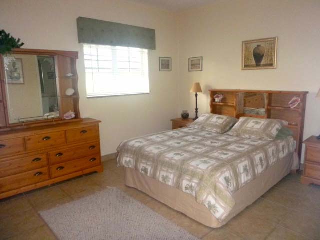 INCOME PRODUCING 6 UNIT CONDO WITH DOCKAGE IN LUCAYA