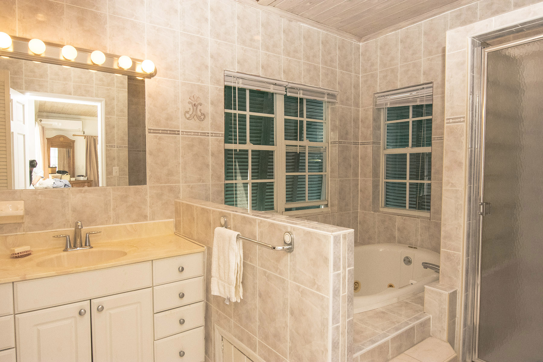 SANDYPORT THREE BEDROOM ESTATE