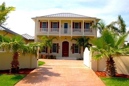 12 Fortune Bay Circle