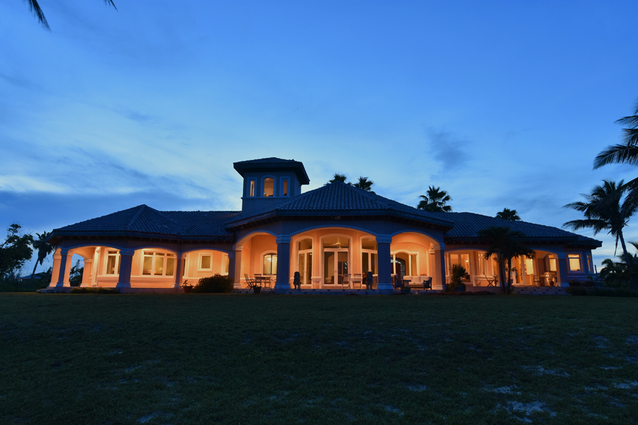 BEACHFRONT ESTATE