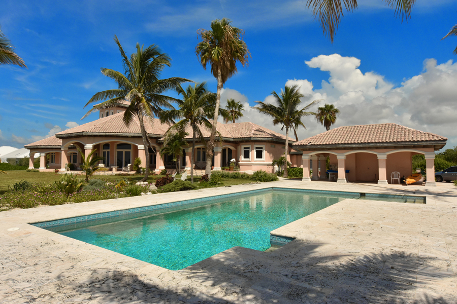 BEACHFRONT ESTATE