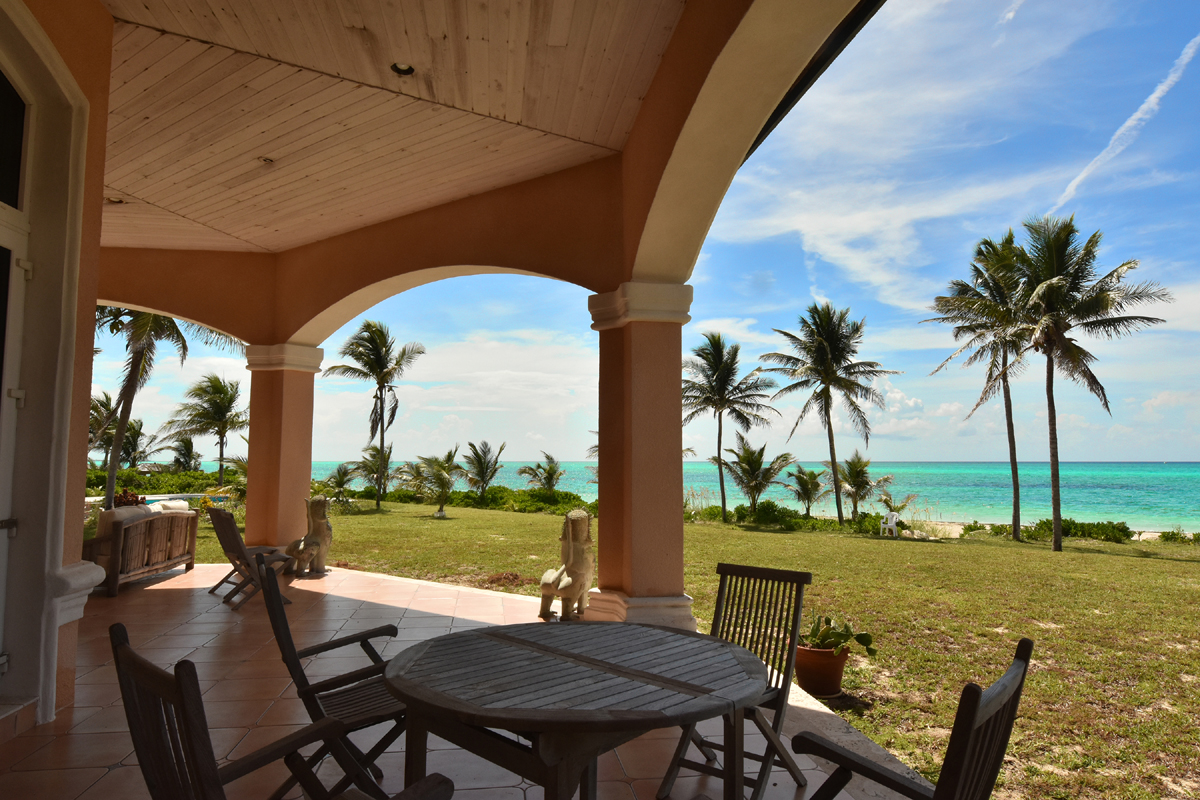 BEACHFRONT ESTATE