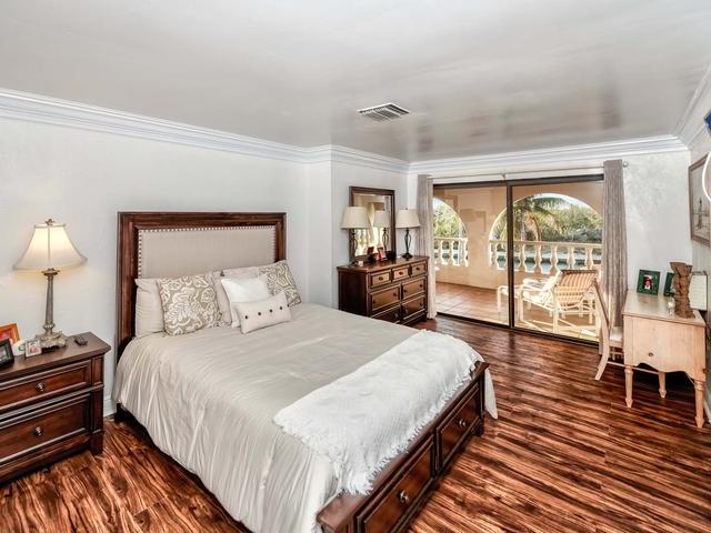 Pine Bay Exec Villa