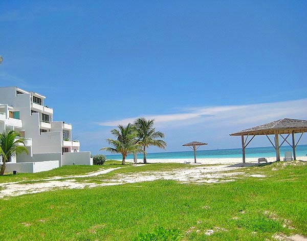 Bahama Terrace Yacht And Country Club