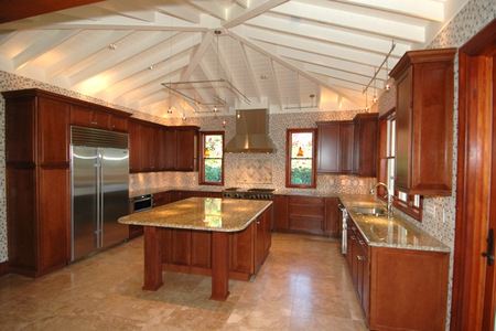 12 Fortune Bay Circle