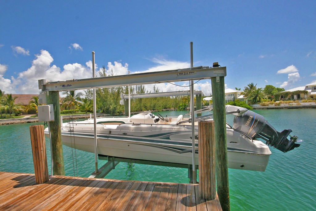 Stunning Home on the Canal in Fortune Bay!