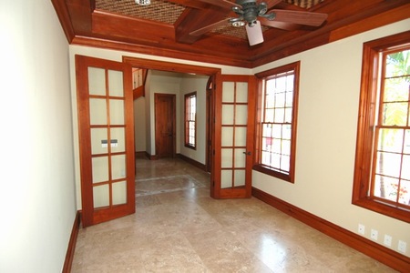 12 Fortune Bay Circle