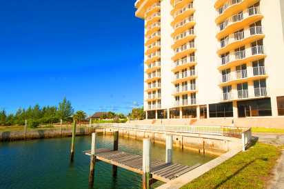 XANADU BEACH HOTEL